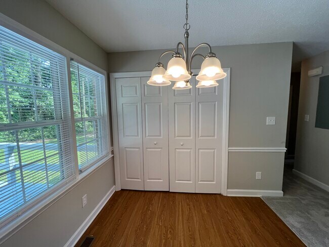 Building Photo - 2507 Saint Christopher Cir SW