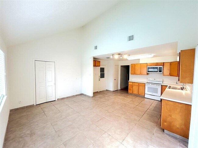 Building Photo - 119 Asheboro Dr