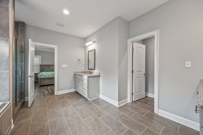 Building Photo - 14855 Willow Rose Ln
