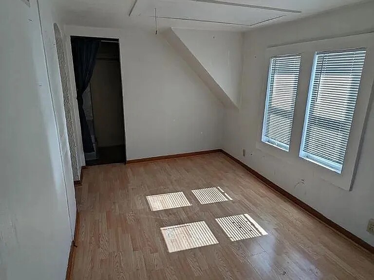 Building Photo - 4176 S 4th St