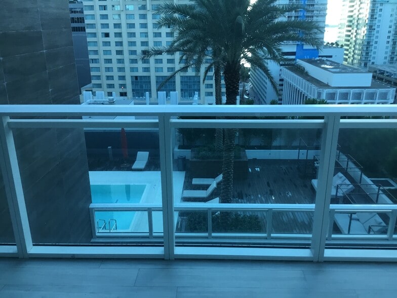 Building Photo - 1080 Brickell Ave