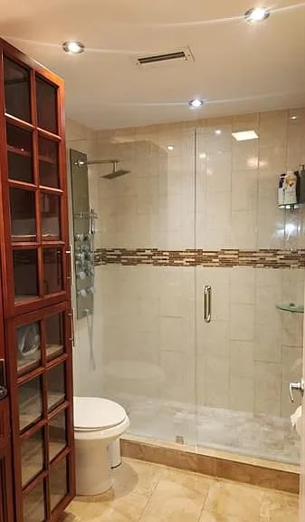 Building Photo - 7708 NW 38th Ave