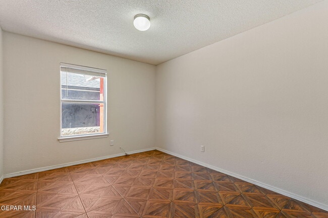 Building Photo - 12720 Tierra Mina Dr