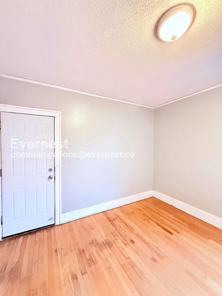 Building Photo - 12703 Northlawn St