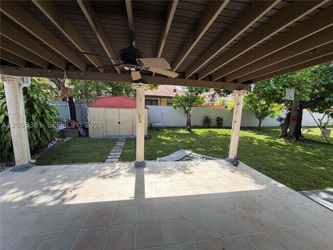 Building Photo - 3613 SW 112th Pl