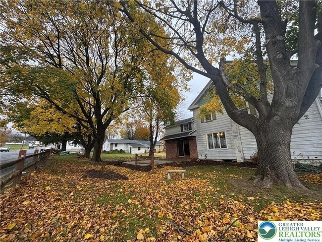 Building Photo - 505 Penn St