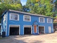 Building Photo - 117 1/2 B Lister St