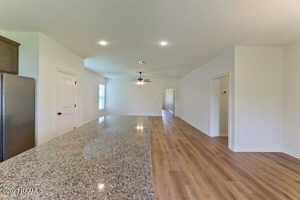 Building Photo - 108 Foggy Ln