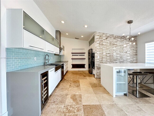 Building Photo - 18201 SW 149th Ave