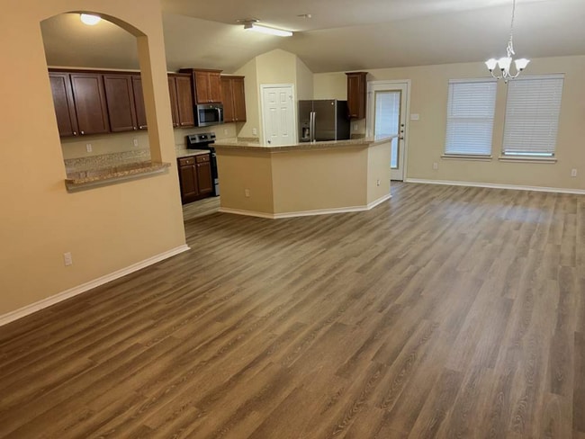 Building Photo - 6533 Sierra Madre Dr