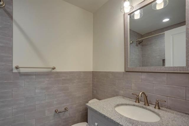 Building Photo - 6219 Del Norte Ln