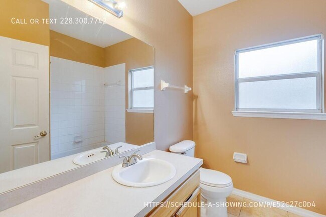 Building Photo - 6085 W Bolivar St