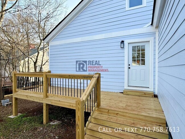 Building Photo - 25 Ohio St