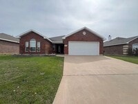 Building Photo - 389 Miss Ellie Ln