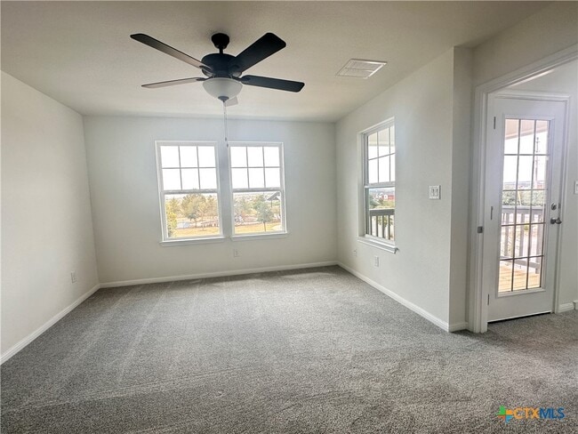 Building Photo - 124 Rollingwood Dr