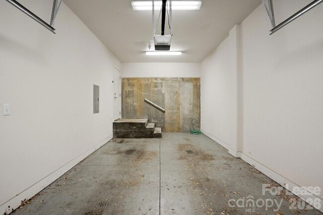 Building Photo - 440 N McDowell St