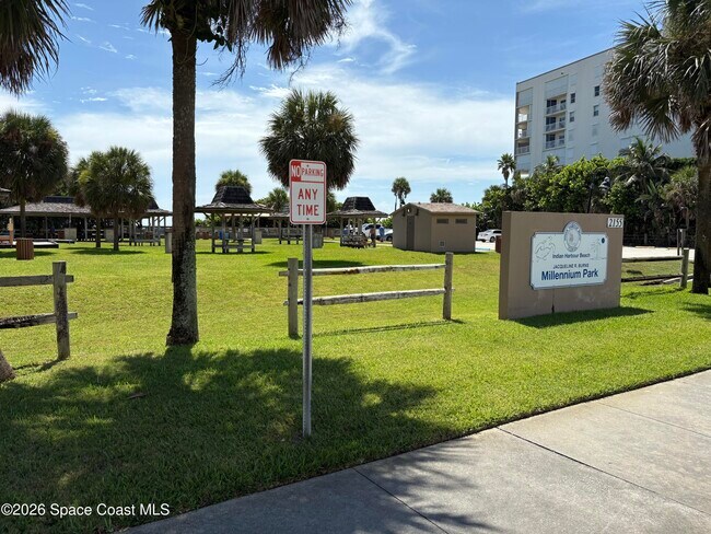 Building Photo - 2186 Jimmy Buffett Mem Hwy