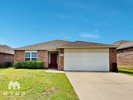 Building Photo - 1716 Lanesboro Dr