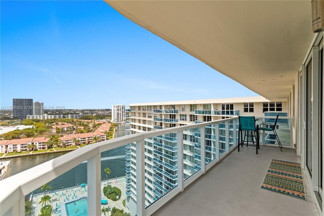 Building Photo - 3800 S Ocean Dr