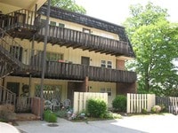 Building Photo - Adams Earl-900 N 21st