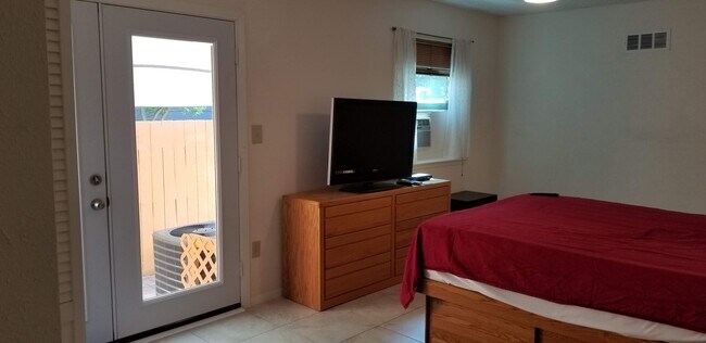 Building Photo - 11706 Sterlinghill Dr