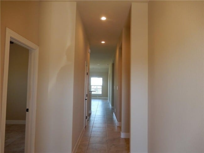 Building Photo - 184 Mauna Kea Ln