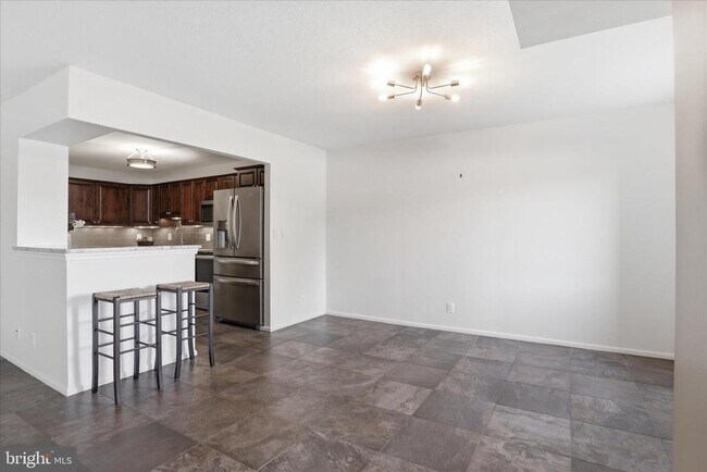 Building Photo - 8340 Greensboro Dr