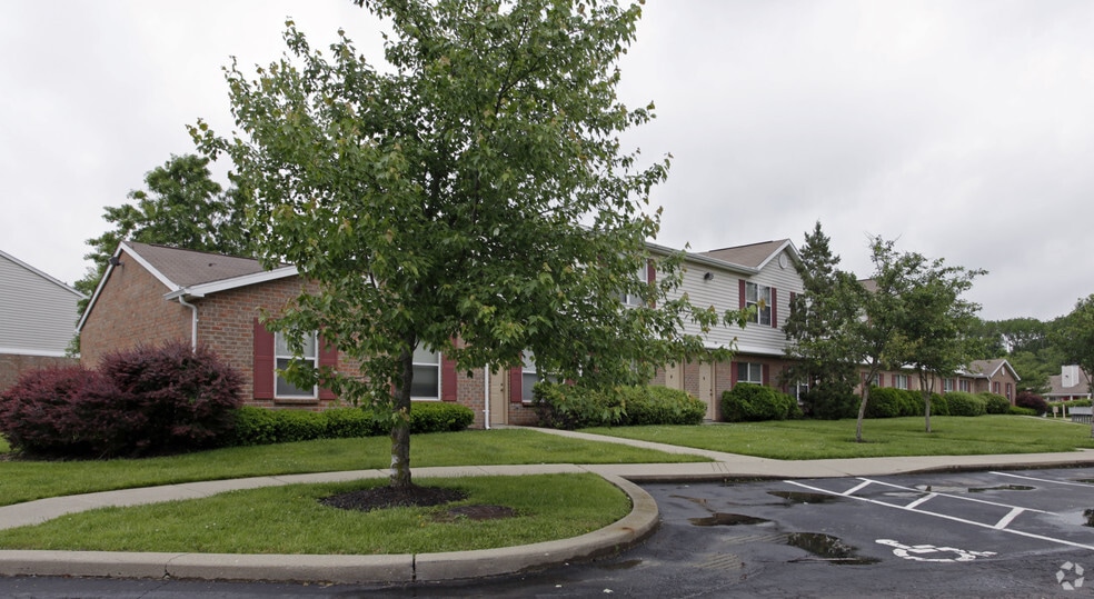 Primary Photo - MeadowView Townhomes