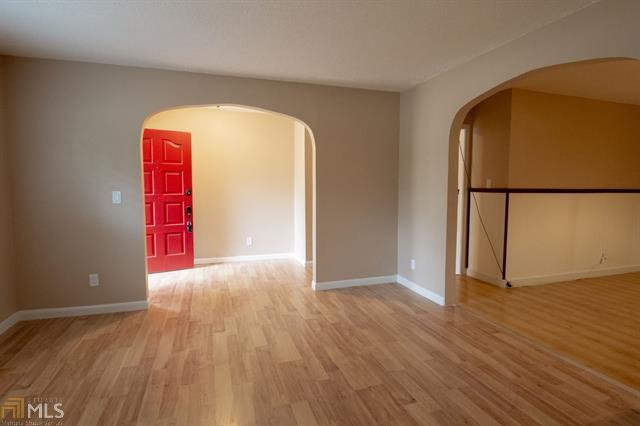 Building Photo - 831 Devon Dr