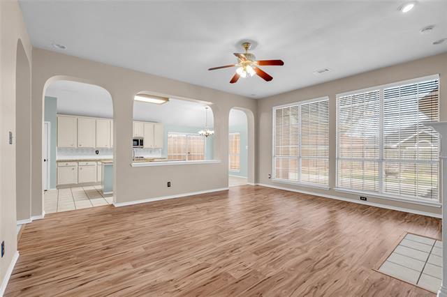 Building Photo - 6911 Thunderbird Dr