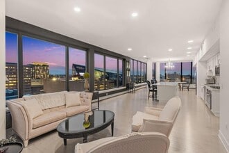 Building Photo - 740 Portland Ave