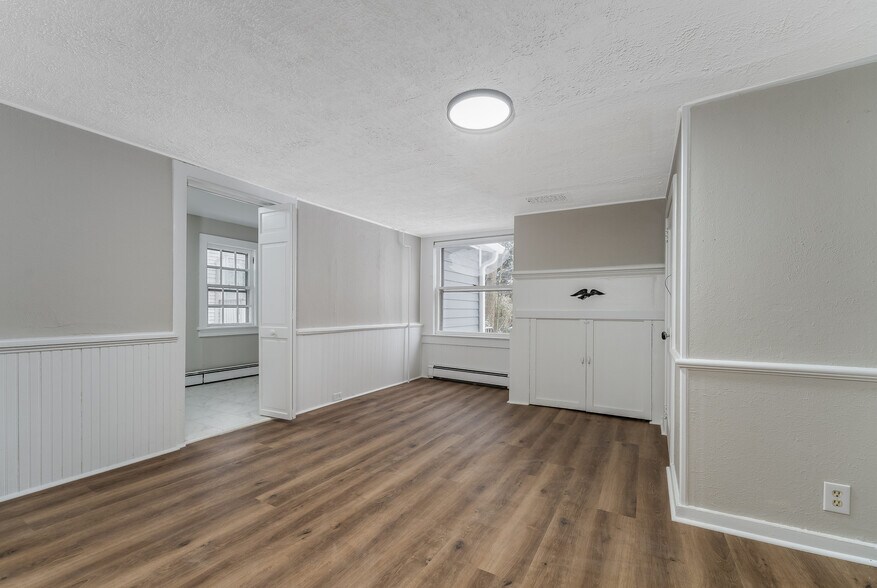 Building Photo - 20 Park Ave