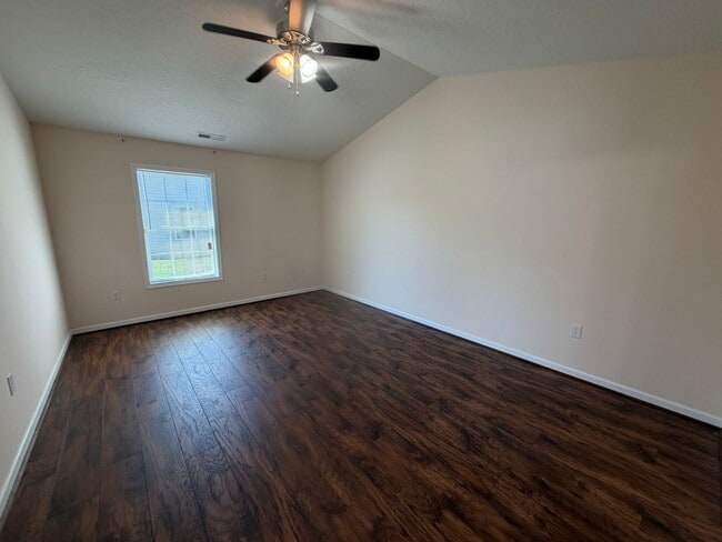 Building Photo - 27 Embecca Landing