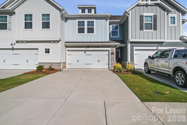 Building Photo - 333 Quartz Hl Wy