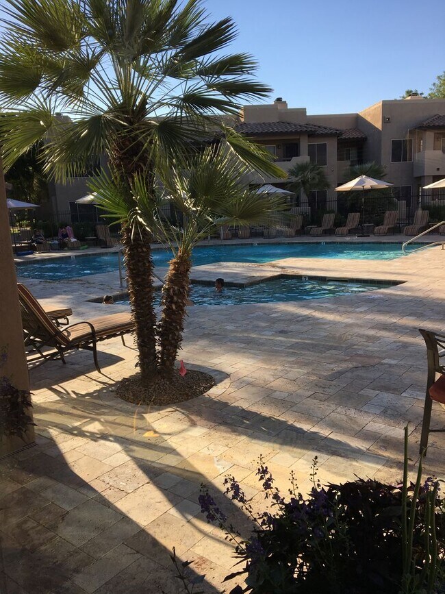Building Photo - Experience the Best of Scottsdale living!