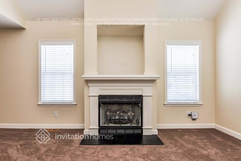 Building Photo - 3821 Lodgepole Ln