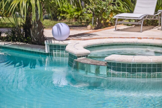 Building Photo - 3301 NE 16th St