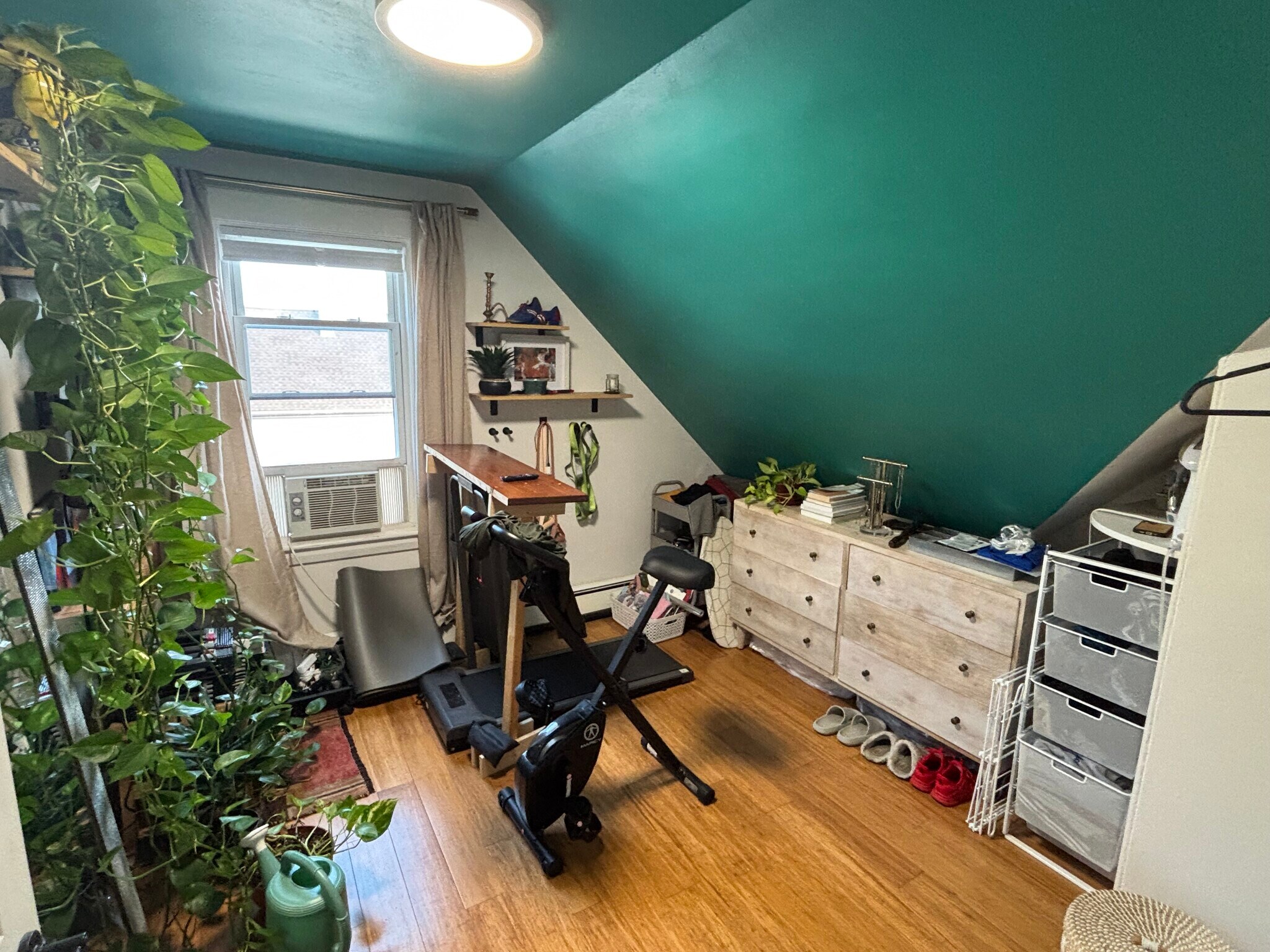 Bedroom 2 - 111 Glenwood Ave