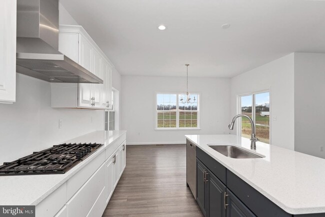 Building Photo - 508 Charleston Dr