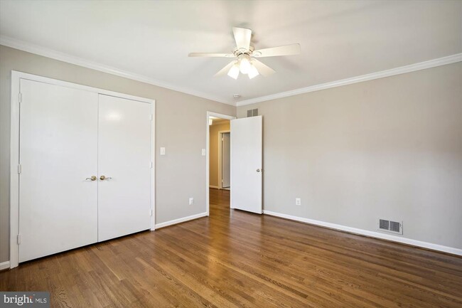 Building Photo - 7722 Desdemona Ct