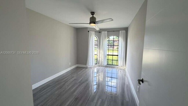 Building Photo - 1498 Beche St SE