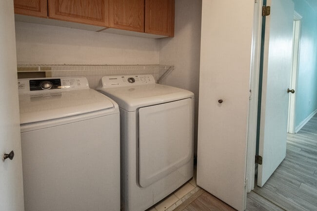 Building Photo - BEAUTIFUL HOME FOR RENT IN GLENWOOD AREA