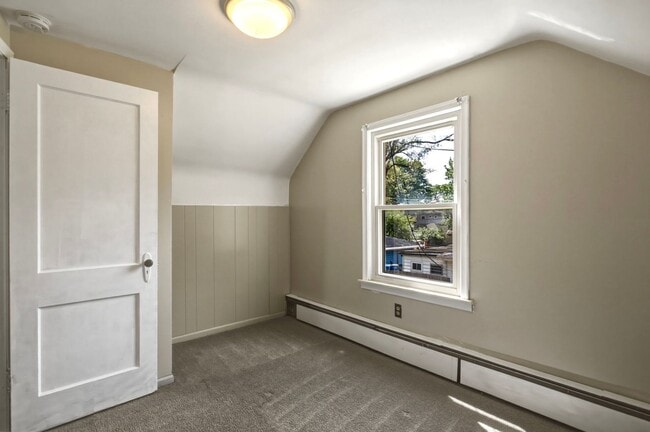 Building Photo - 25433 McDonald St