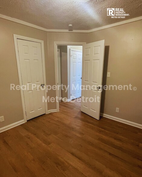 Building Photo - 18445 Ardmore St