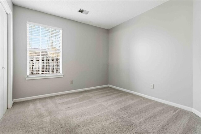 Building Photo - 1967 Abbey Province