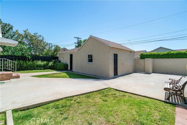 Building Photo - 2935 Westwood Blvd