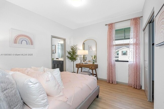 Building Photo - 13138 SW Valletta Wy