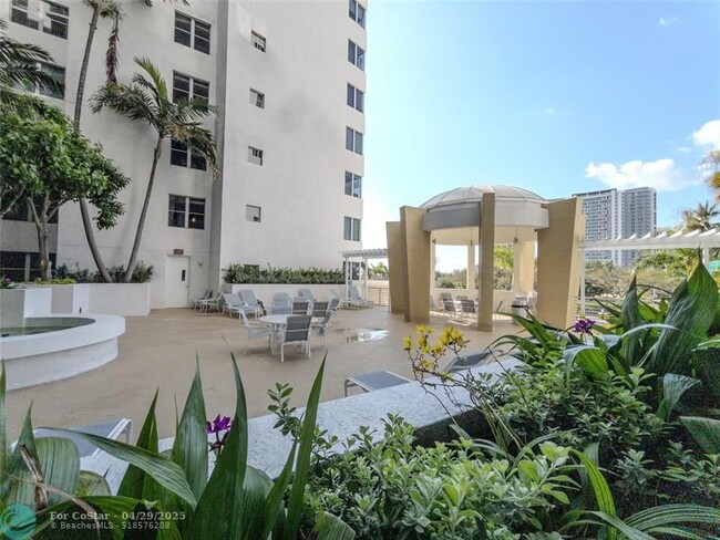 Building Photo - 1830 Radius Dr