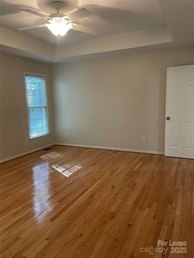 Building Photo - 113 Abbotsbury Ct