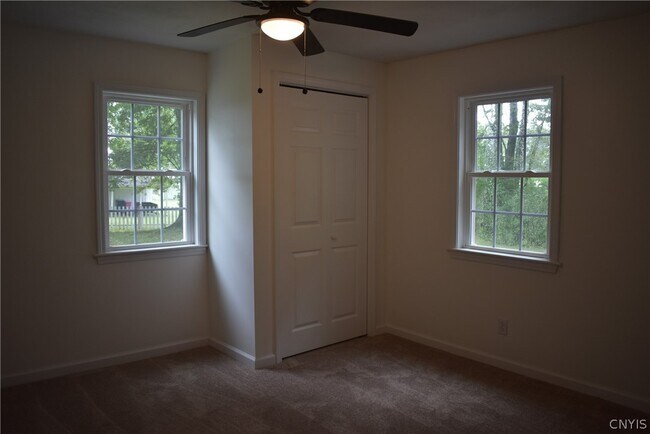 Building Photo - 9010 Kennedy Ln